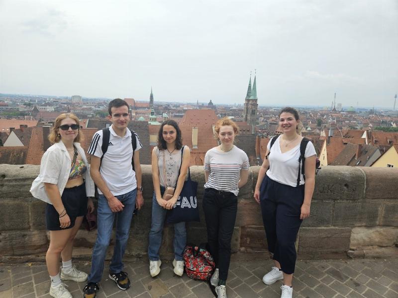 Immersion culturelle et assistance à Strasbourg pour une expérience enrichissante